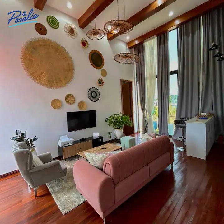 The Paralia Beach House Apartment $450.00