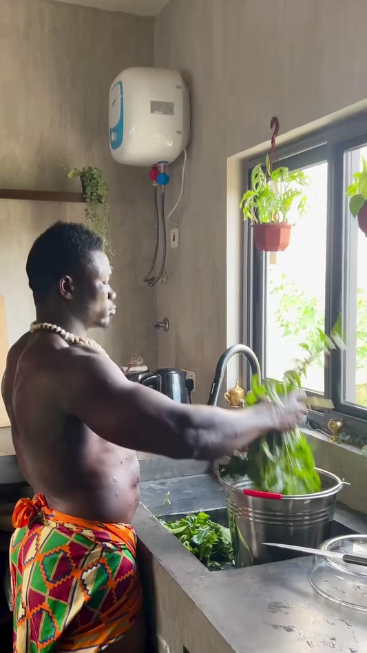 Traditional Ghanaian Herbal Sauna Bath